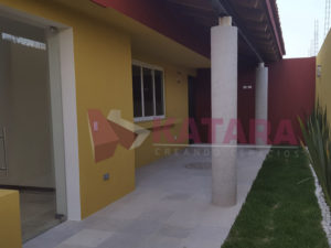 CONSTRUCCION DE CASA EN FRACC EL HALLAZGO CON ACABADO RESIDENCIAL